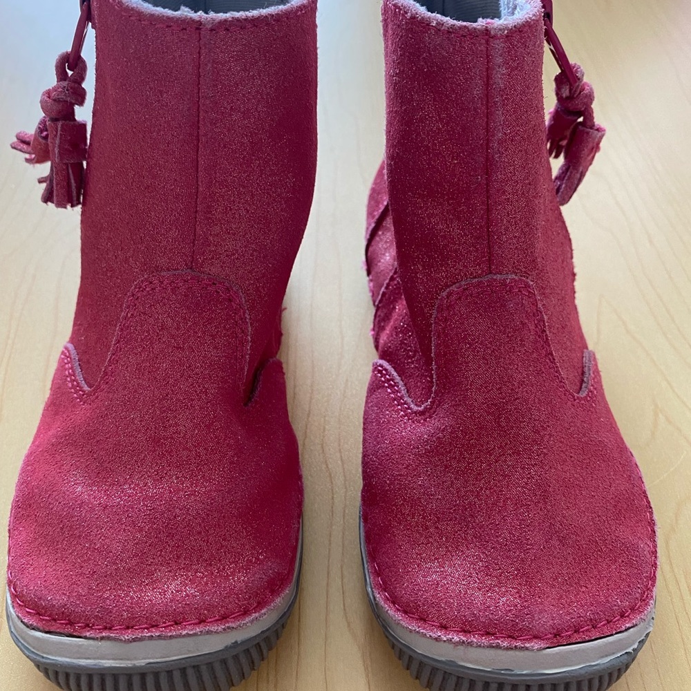 stride rite pink boots for baby girls (9w)